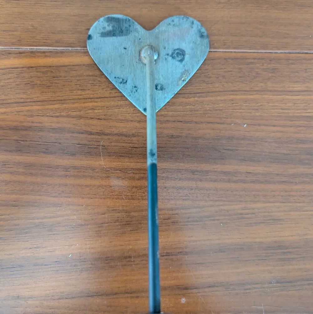Williams Sonoma Heart Shaped Branding Iron Wood Handle Made in Spain Pre Owned
